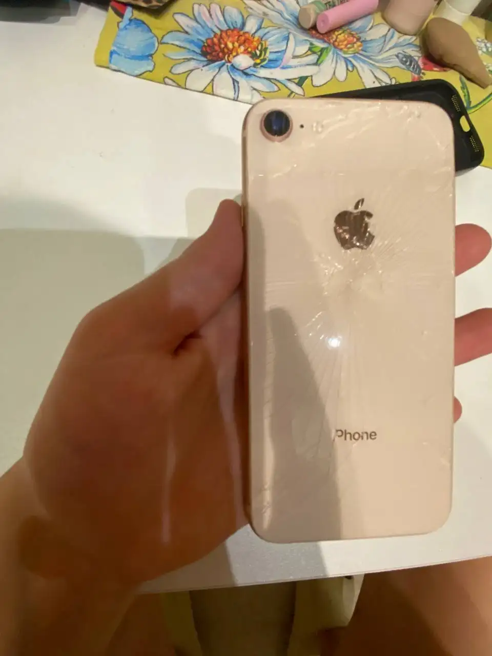 iPhone 8 64GB - Смартфоны (Электроника) в Рыбинск