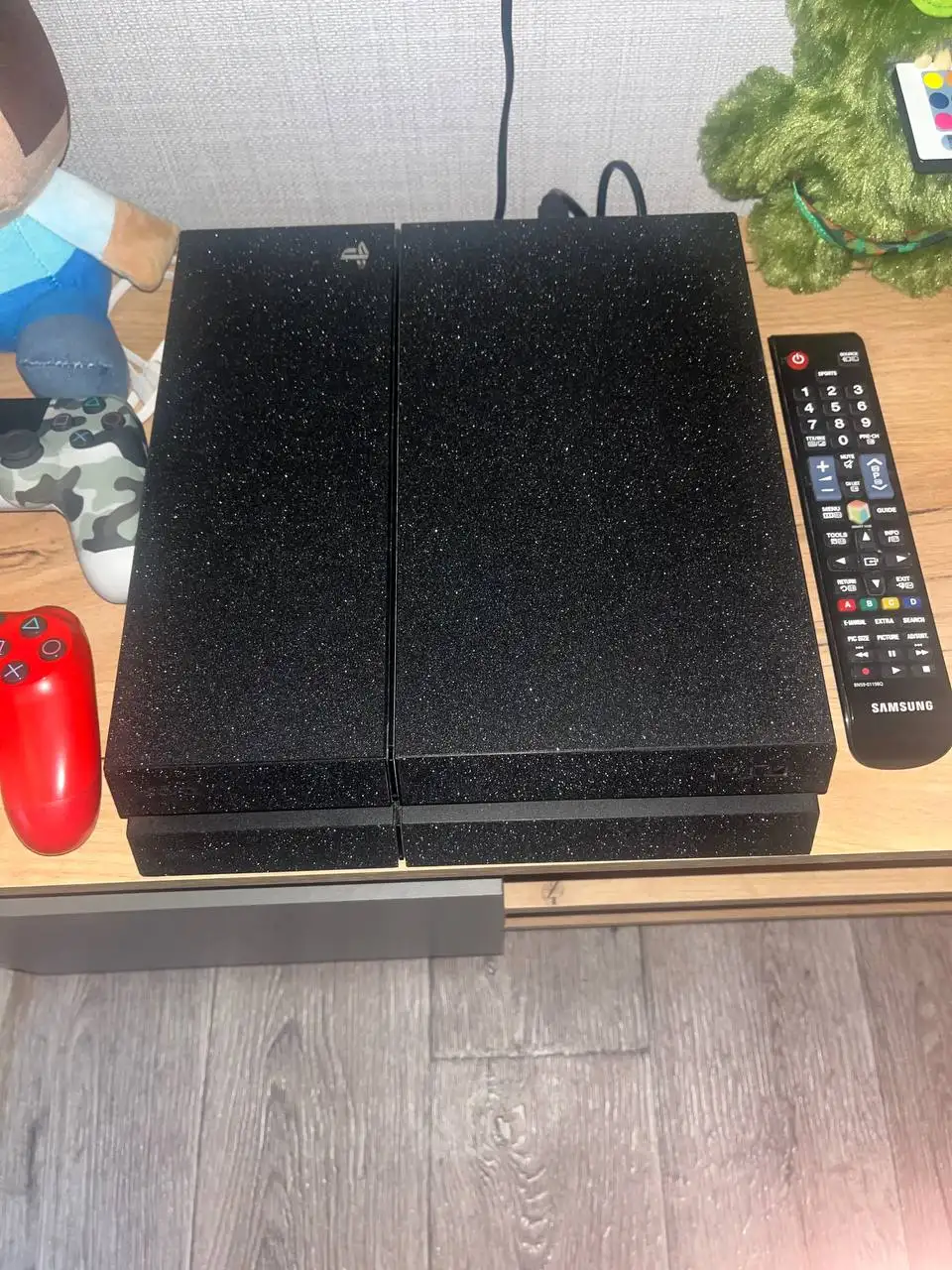 Продам PlayStation 4 Slim - Игры, приставки и программы (Электроника) в Рыбинск