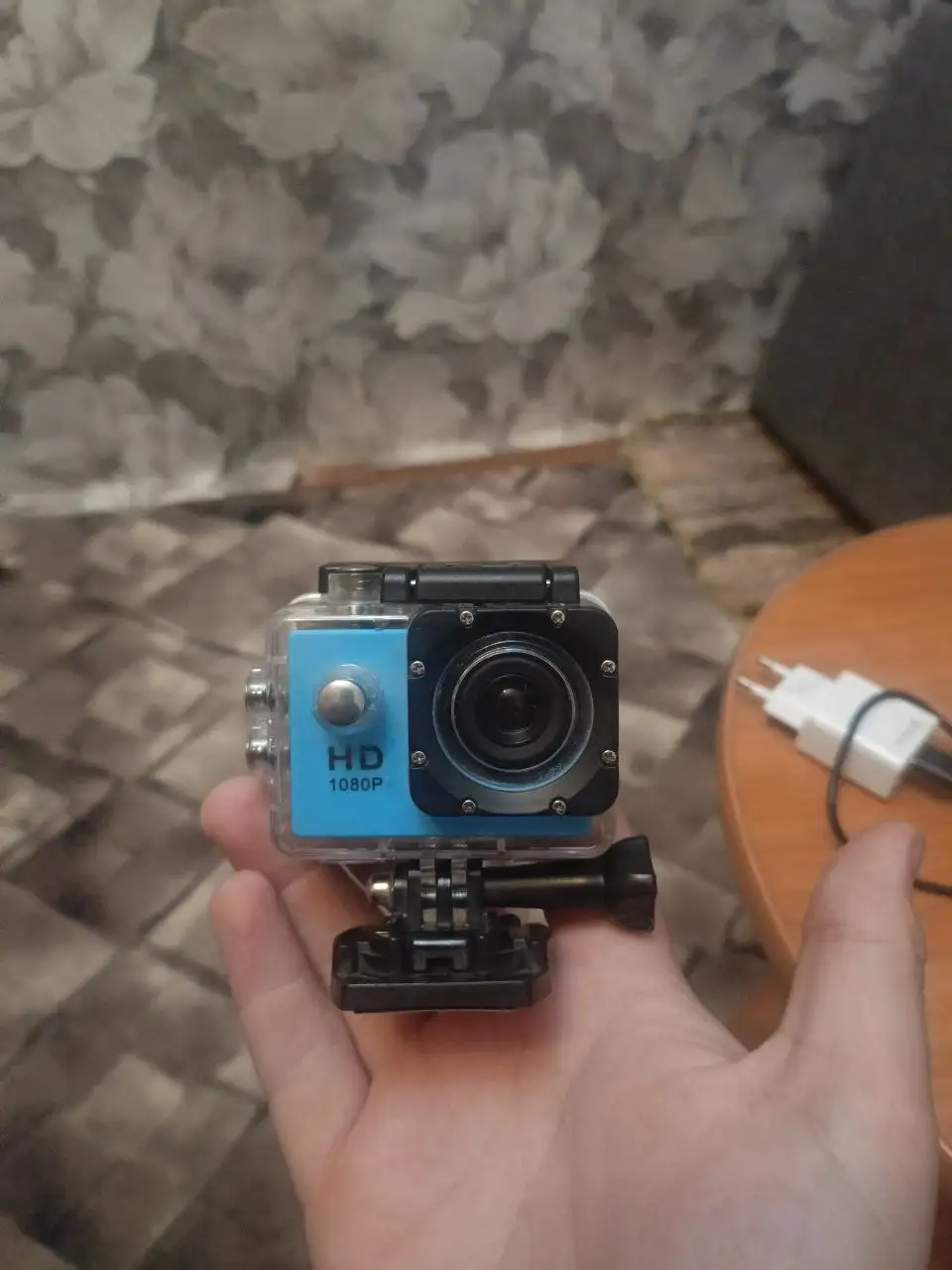 Продам камеру без аккумулятора - Фототехника (Электроника) в Рыбинск