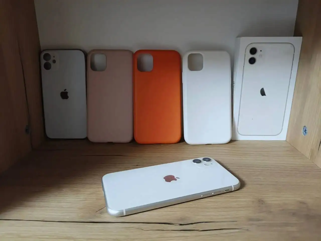 iPhone 11 White 64GB - Мобильные телефоны (Электроника) в Рыбинск