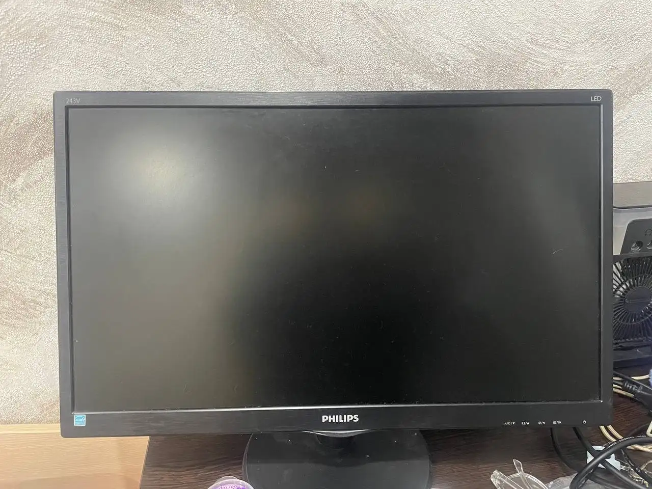 Монитор Philips 24 дюйма - Мониторы (Электроника) в Рыбинск