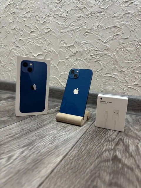 iPhone 13 128GB в хорошем состоянии - Комплектующие в Рыбинск