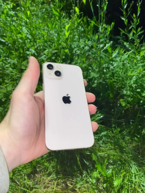 iPhone 13 в идеальном состоянии с чеком - Оружие и средства защиты в Рыбинск
