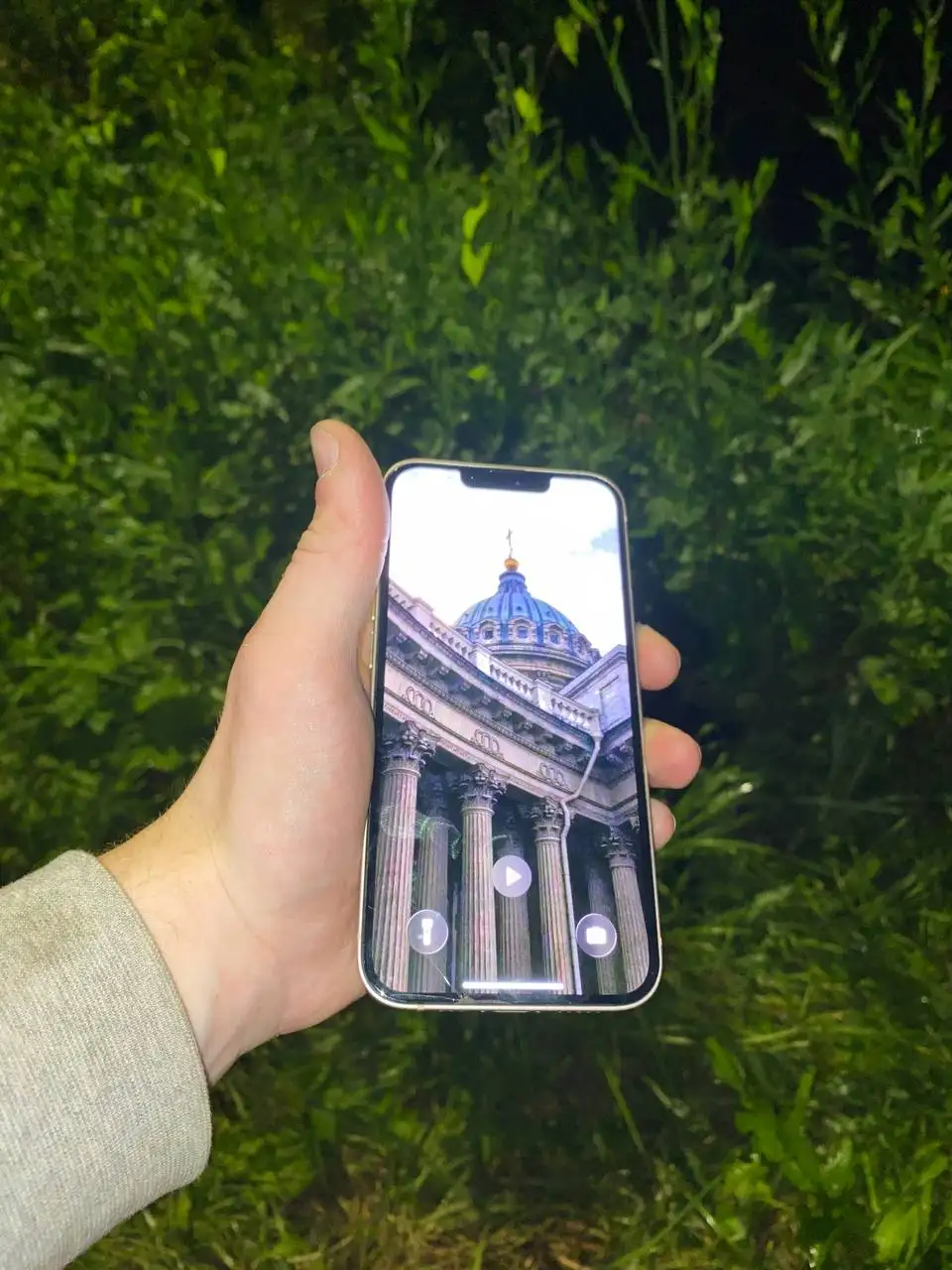 iPhone 13 в идеальном состоянии с чеком - Телефоны (Барахолка) в Рыбинск