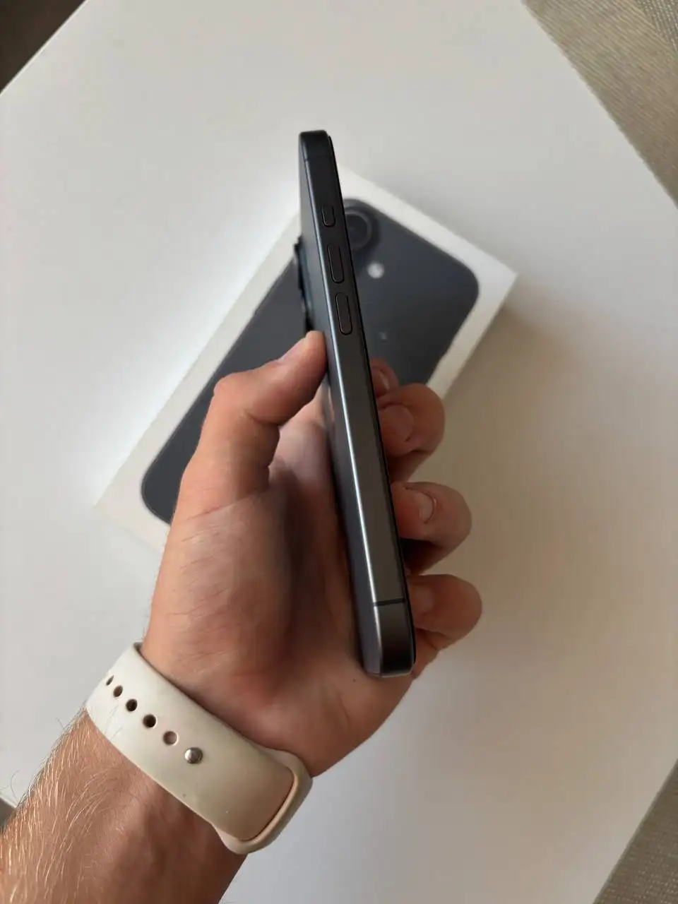 iPhone 17 256GB E-sim в идеальном состоянии - Смартфоны (Электроника) в Рыбинск