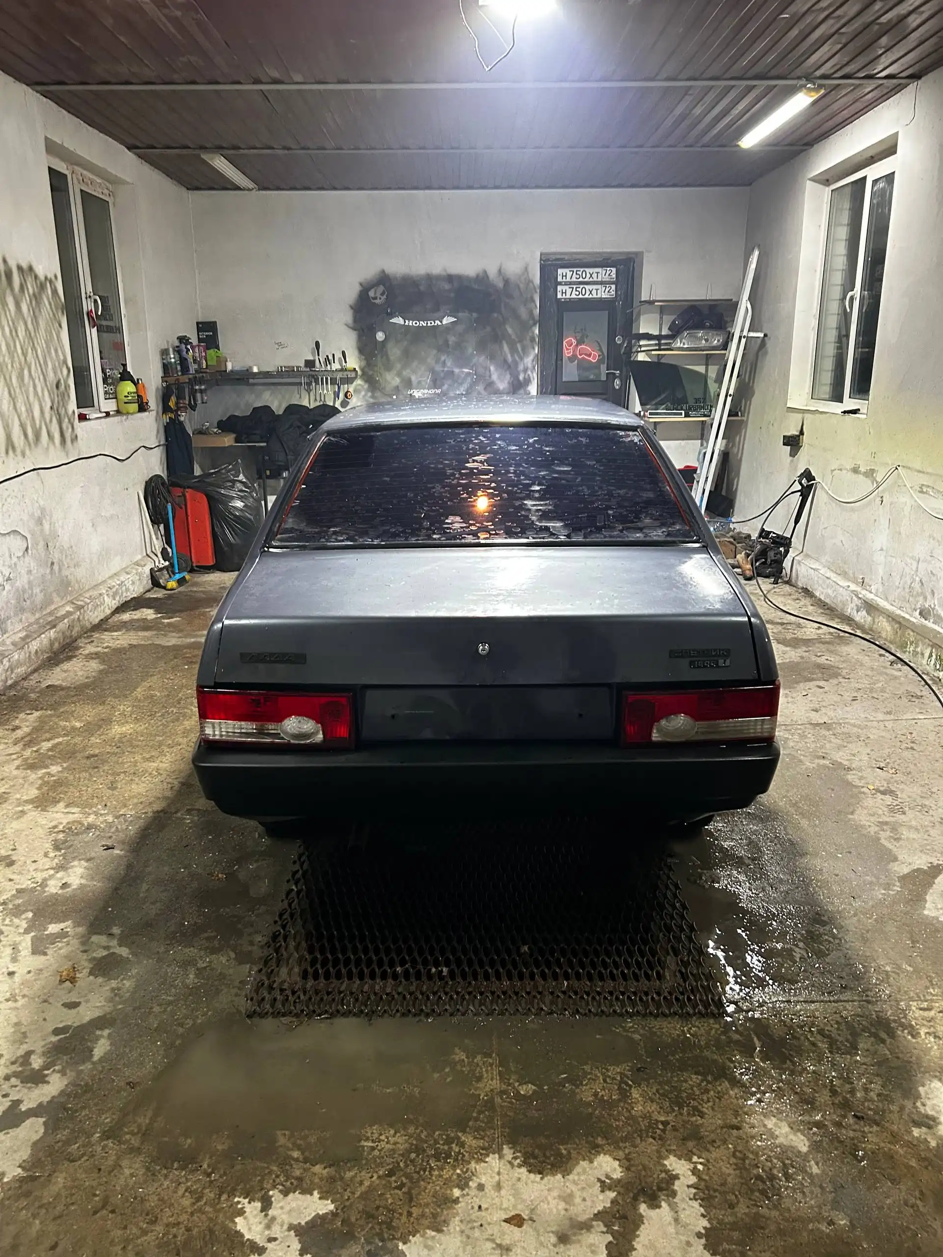 Продам ВАЗ 21099 2000 года выпуска