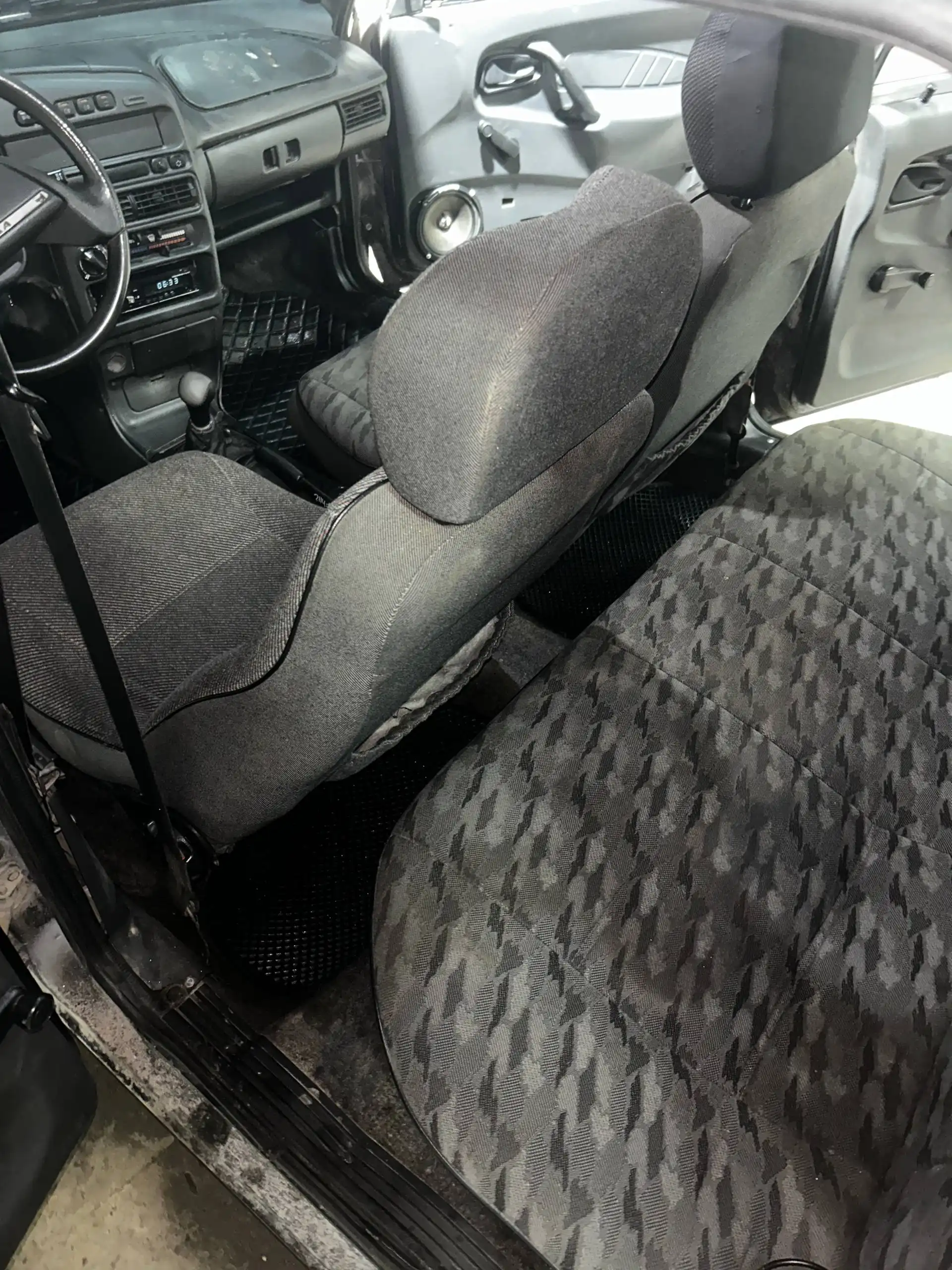 Продам ВАЗ 21099 2000 года выпуска