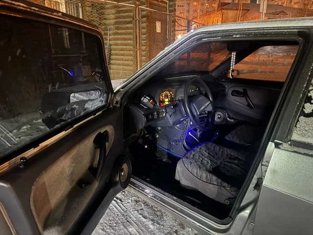 Продажа автомобиля ВАЗ 2109 2003 года с инжектором и спортивными стойками - частное объявление в Тюмень