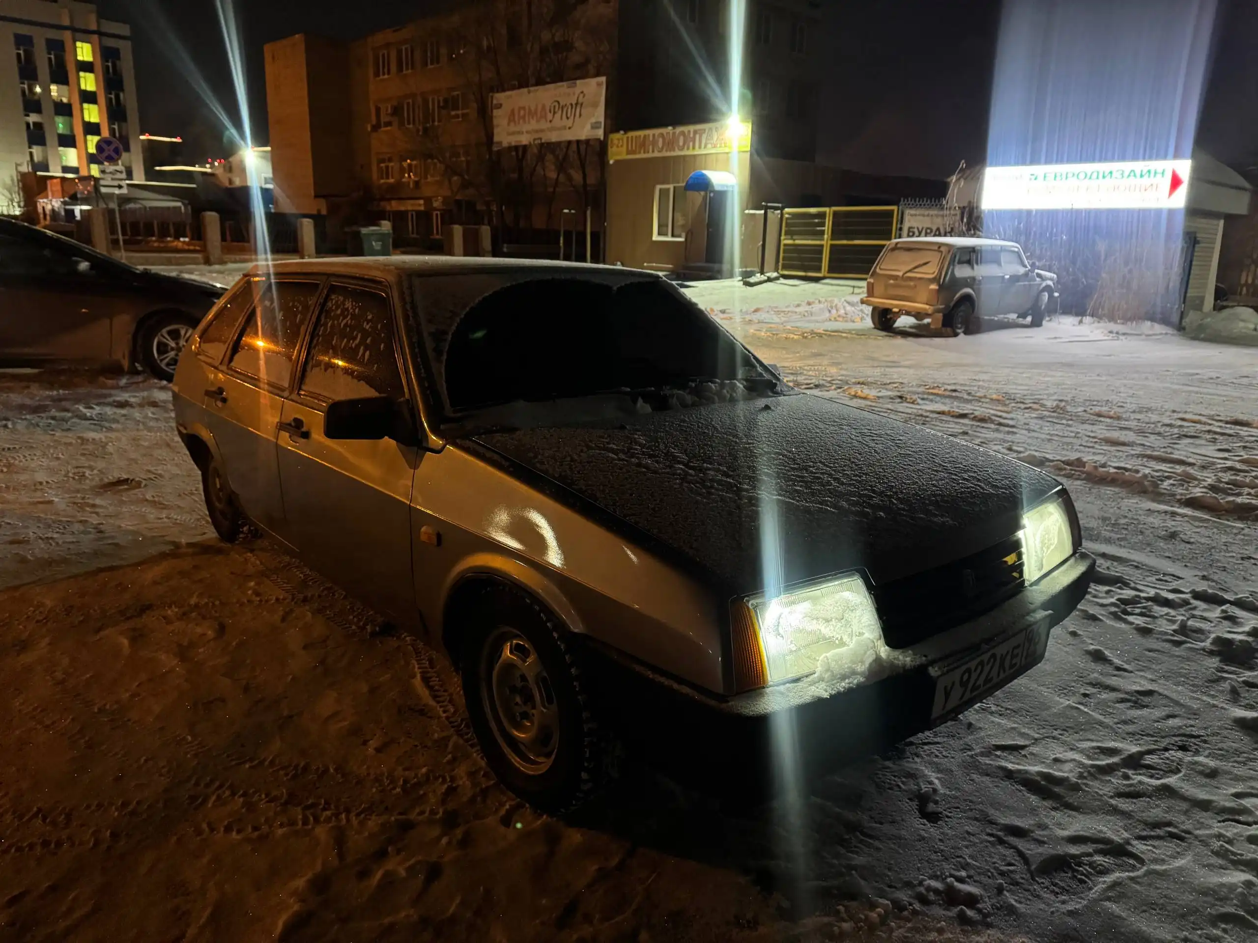 Продажа автомобиля ВАЗ 2109 2003 года с инжектором и спортивными стойками