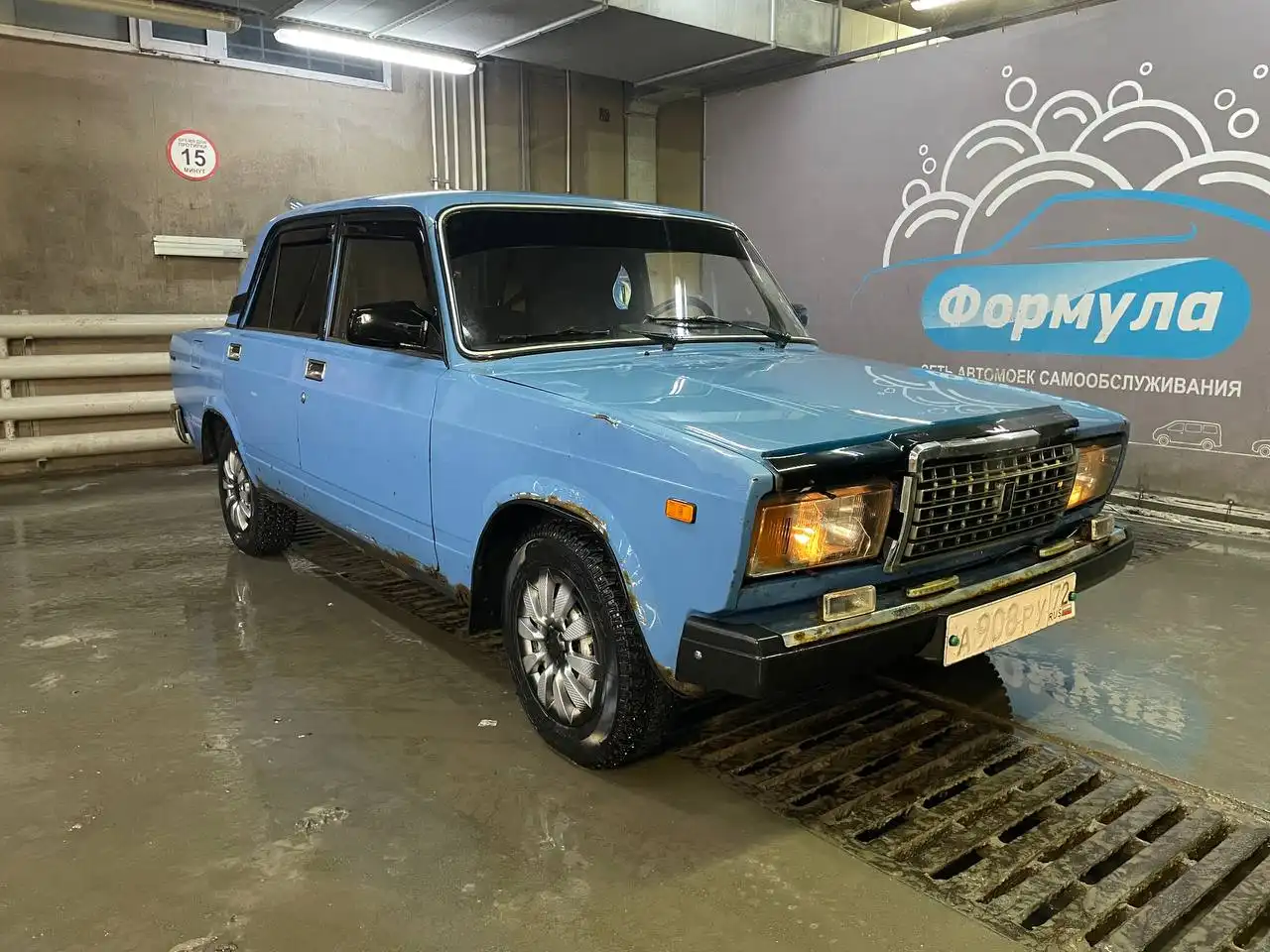 ВАЗ 2107 2004 года в Тюмени