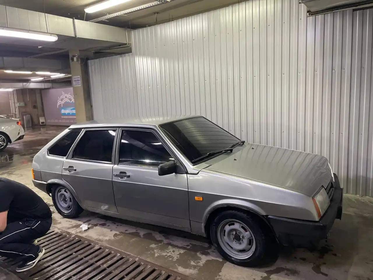 Продается ВАЗ 2109 инжектор с новыми стойками SS20