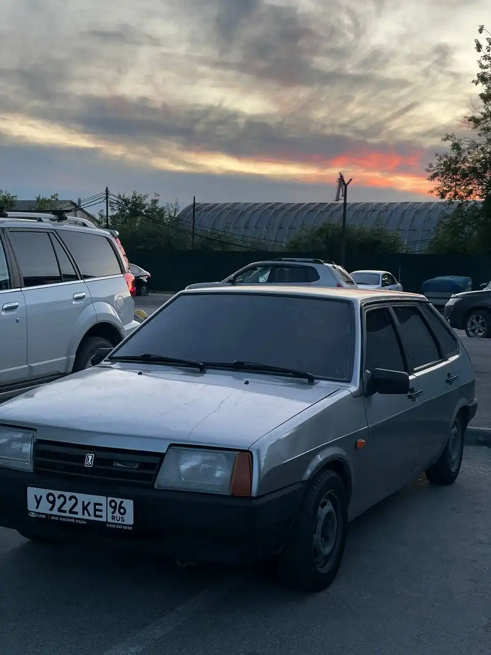 Продается ВАЗ 2109 инжектор с новыми стойками SS20