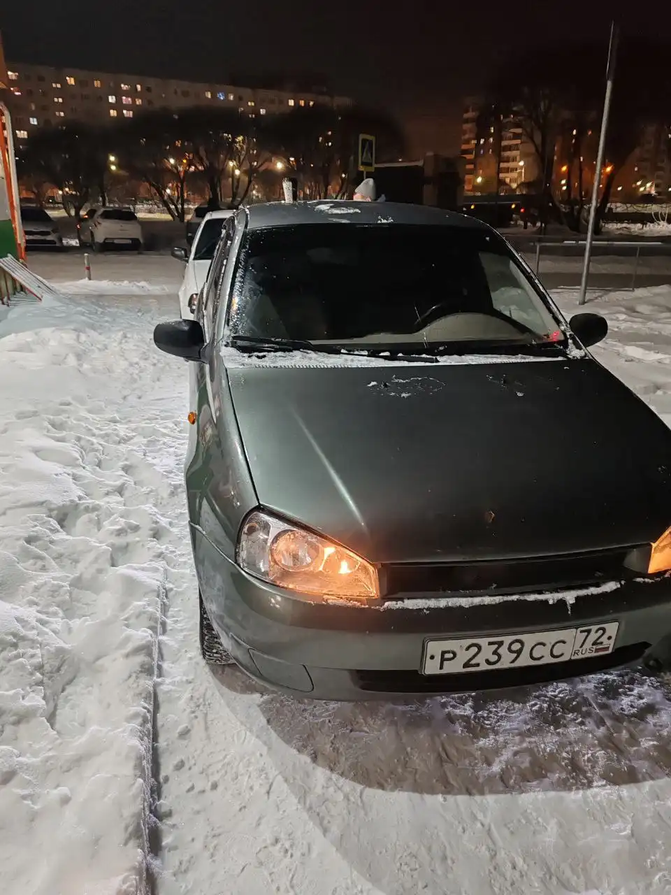 Автомобиль 2008 года с документами на учёте