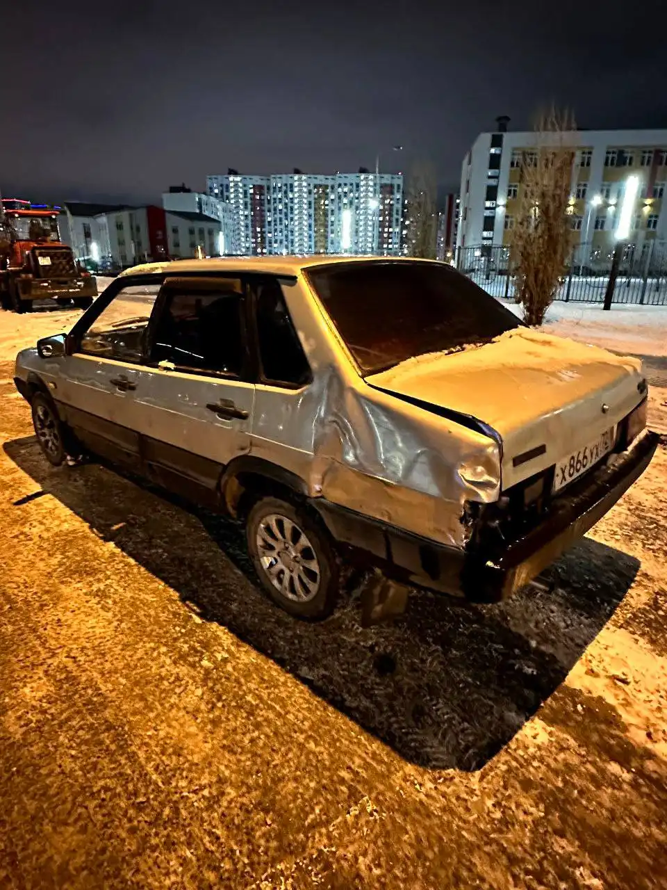 Продам ВАЗ 21099 2002 года после ДТП