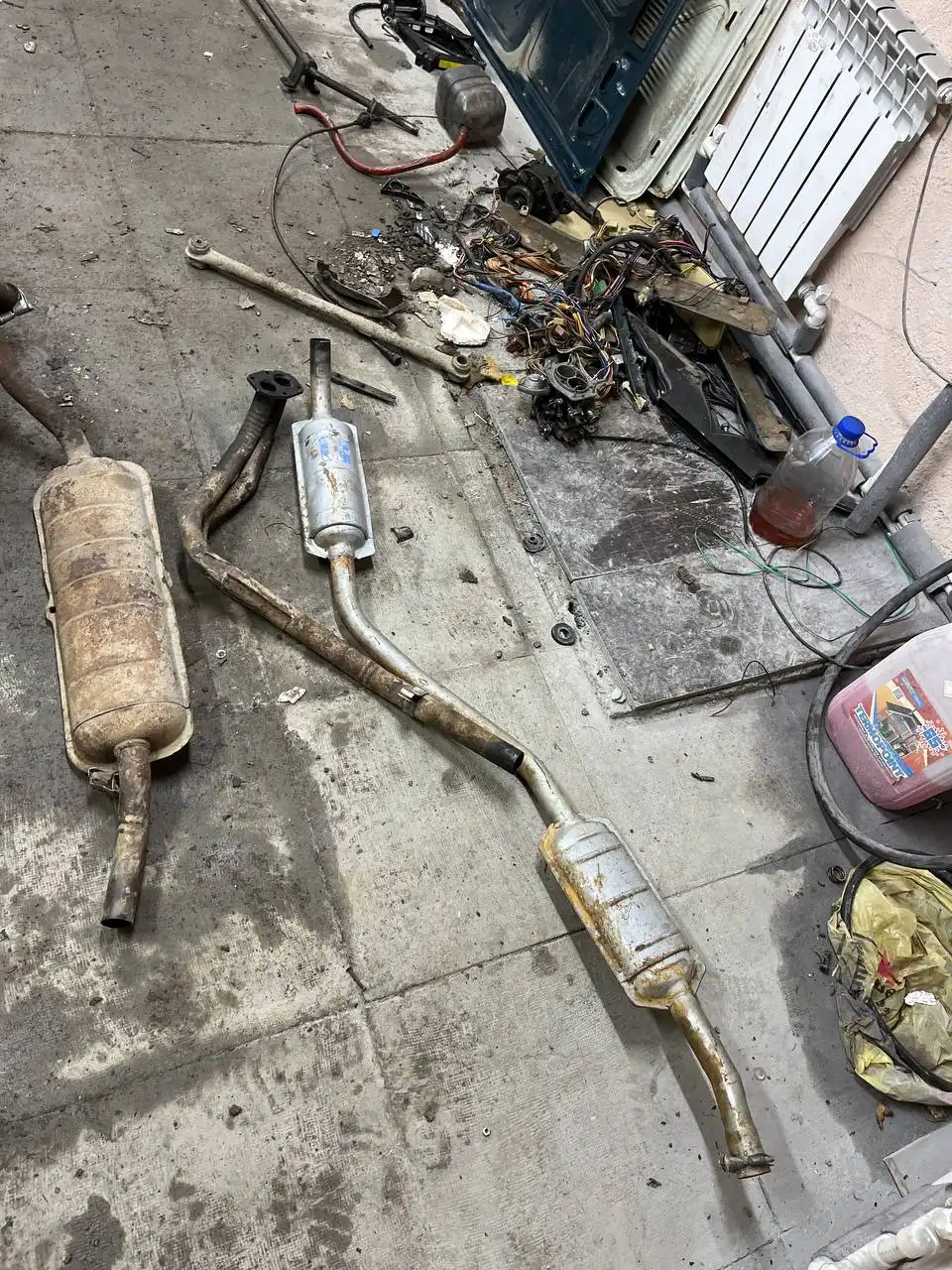 Трасса в сборе в идеальном состоянии - Автозапчасти (Запчасти) в Тюмень