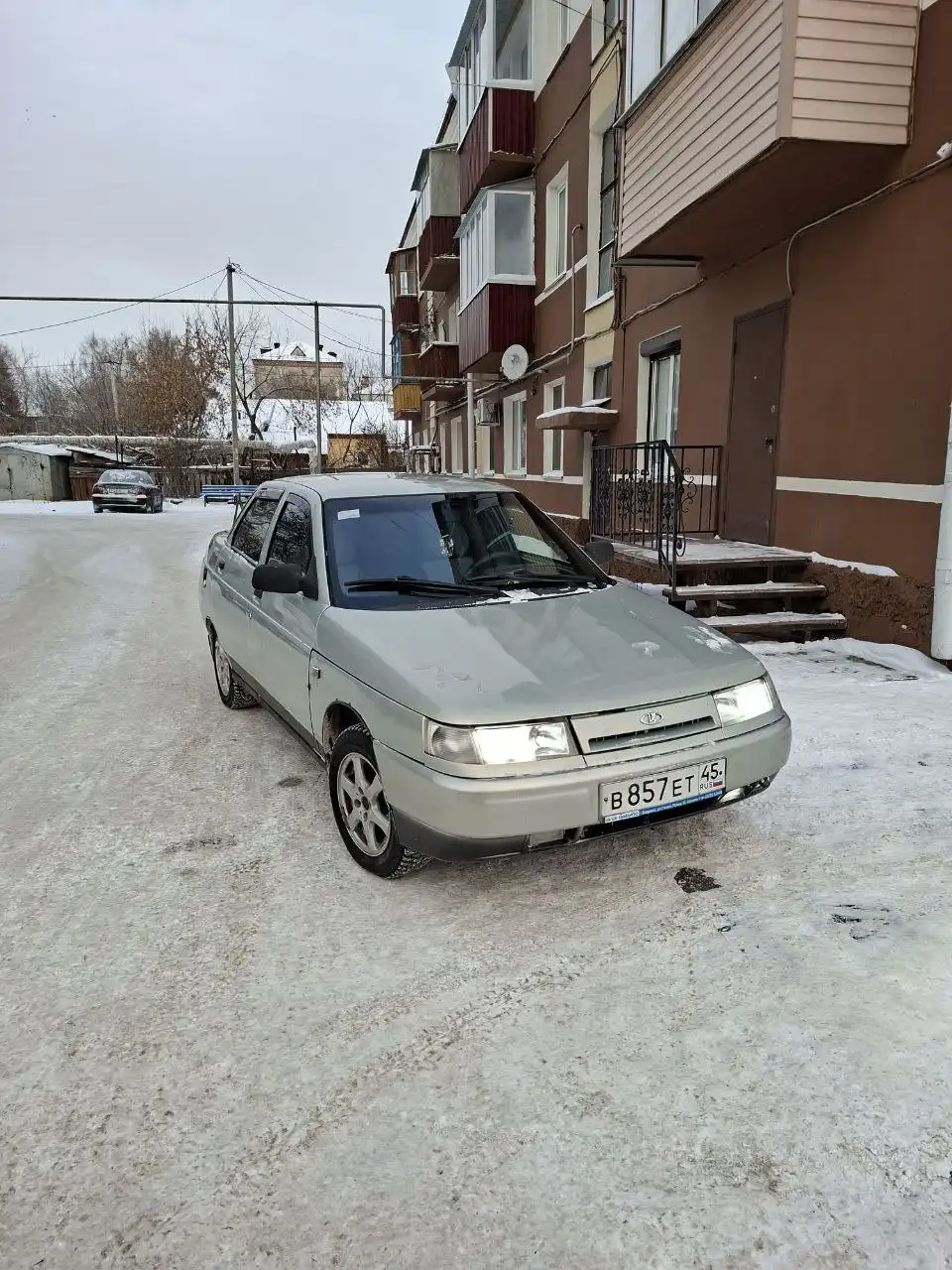 Продажа автомобиля 21102 2003 года