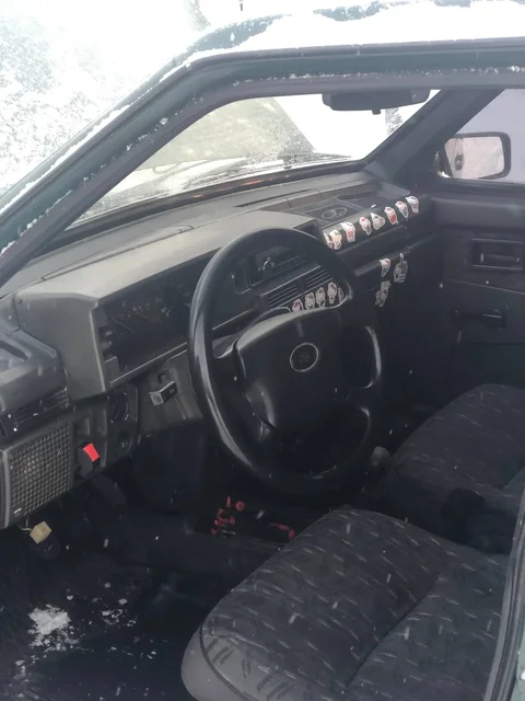 Обмен Lada 99 1998 года инжектор в Тюмени - частное объявление в Тюмень