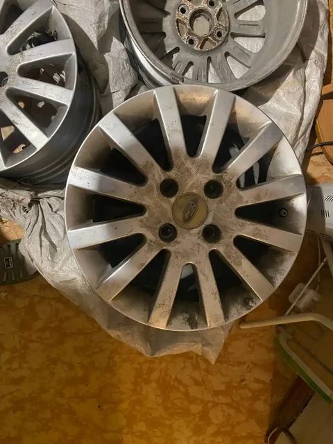 Продажа дисков с Форд Фьюжн - Осветительные приборы в Тюмень