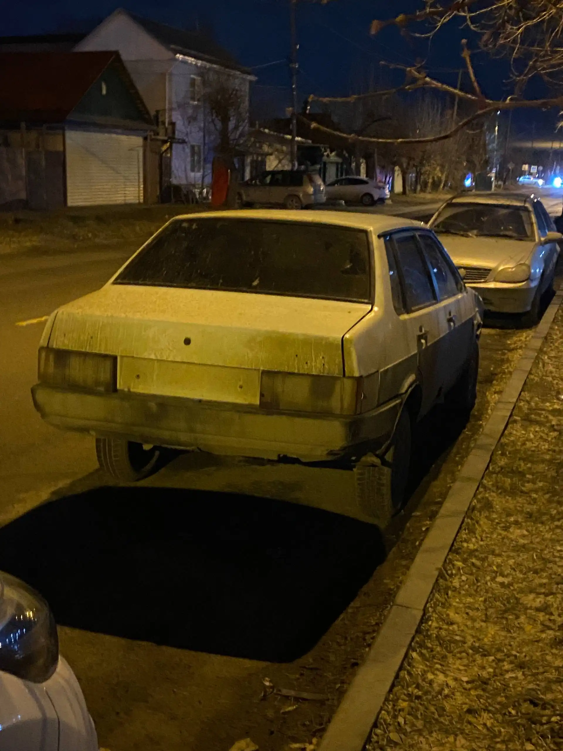 Карб фишка Радик - Автомобильные запчасти (Запчасти) в Тюмень