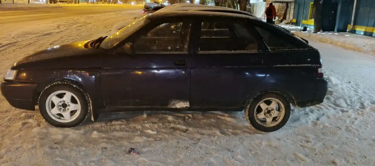 Обмен запчастей для автомобиля - Автомобильные запчасти (Запчасти) в Тюмень