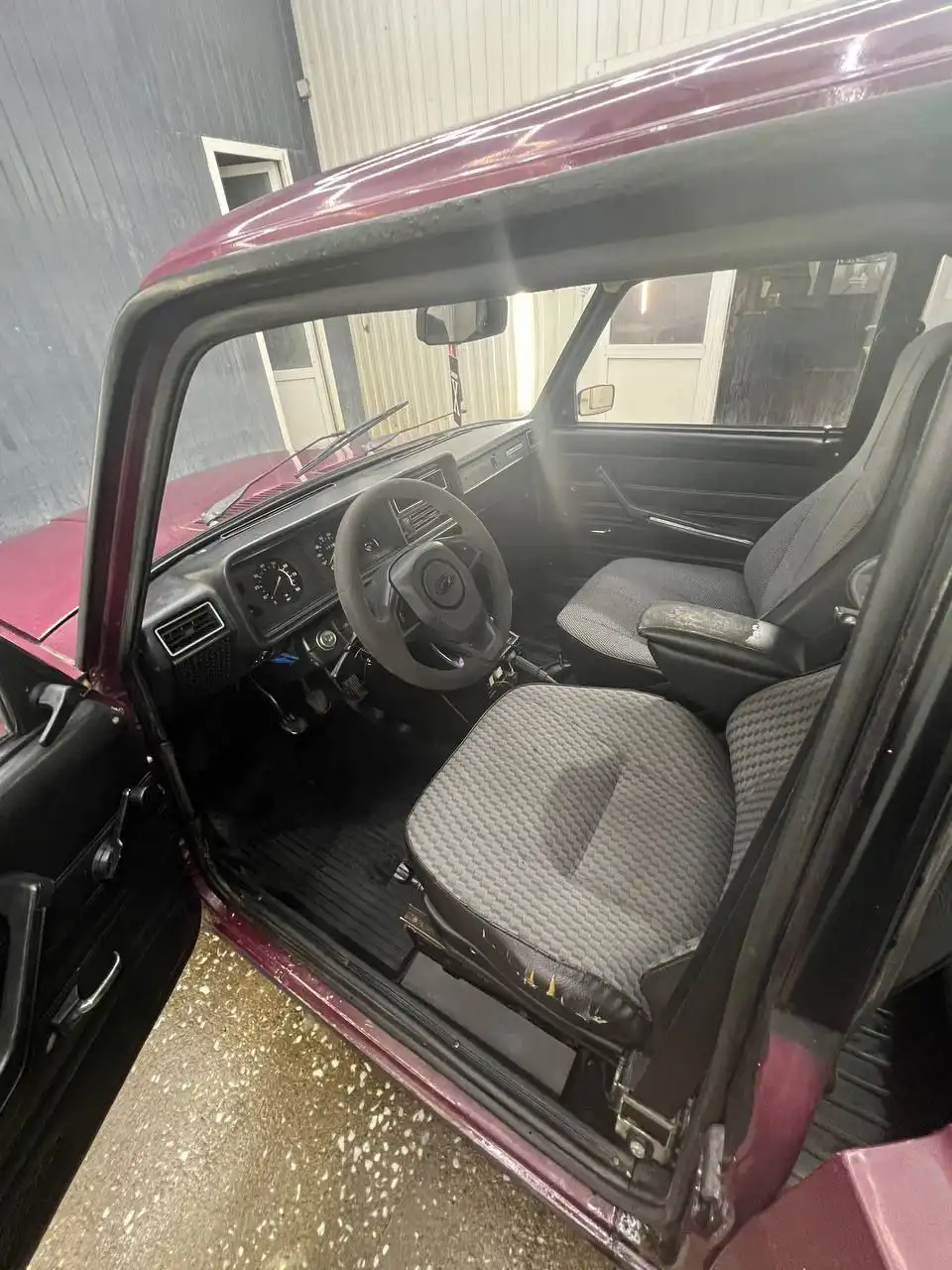 Обмен ВАЗ 2107 2002 года - Легковые автомобили (Авто) в Тюмень