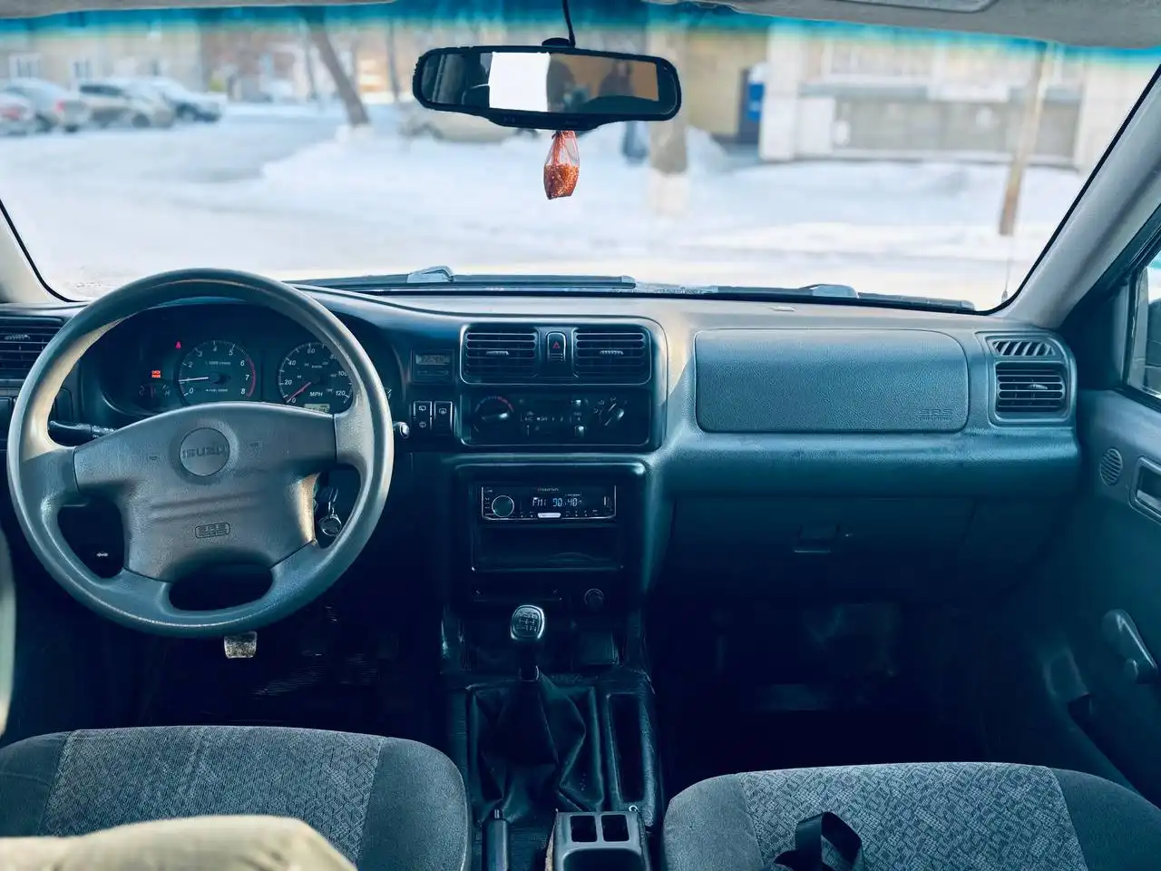 Продажа ISUZU RODEO 2000 года выпуска - Внедорожники (Авто) в Тюмень