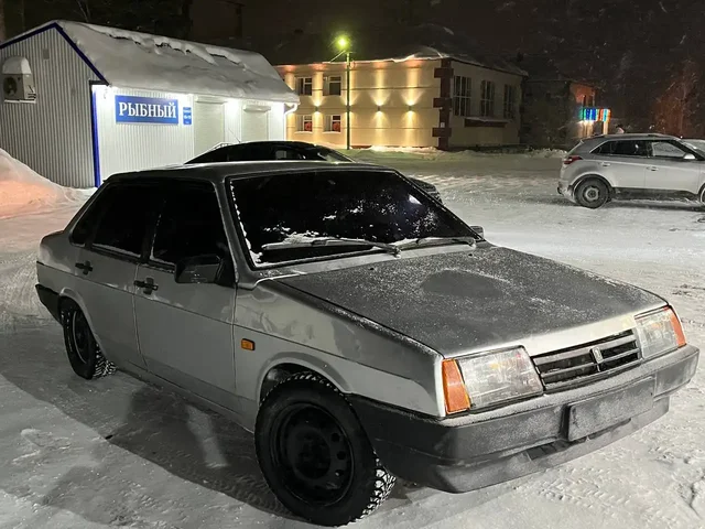 Продам ВАЗ 21099 2001 года - Диски и шины в Тюмень