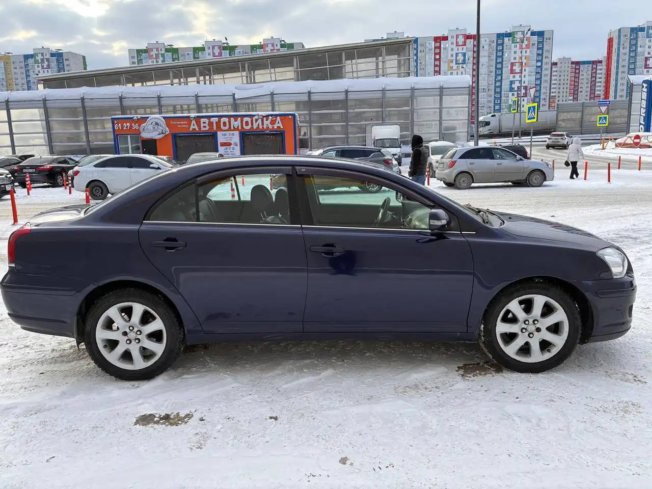 Toyota Avensis 2008 года с автоматом и полным комплектом - Легковые автомобили (Авто) в Тюмень