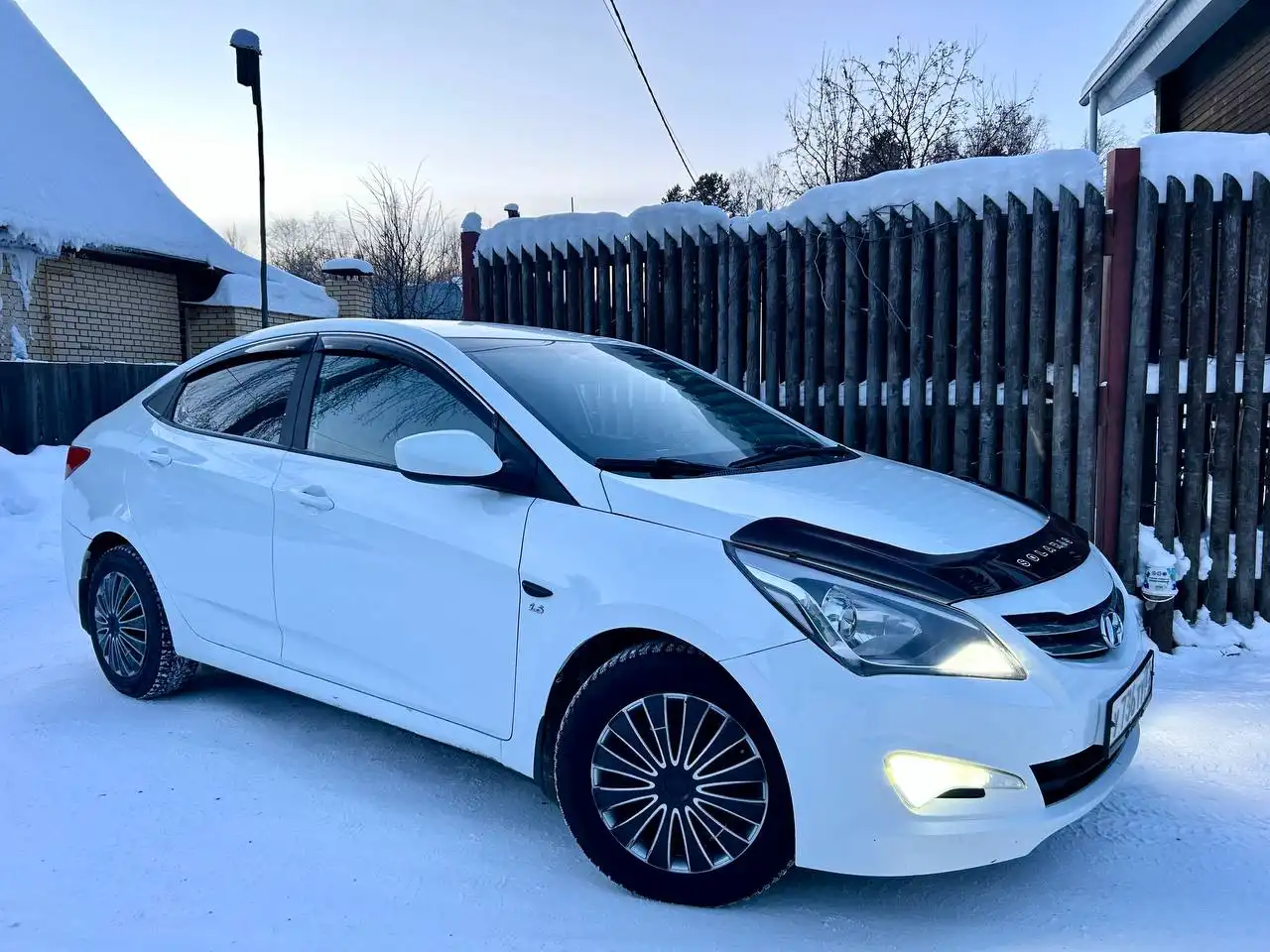 Hyundai Solaris 2016 г.в. с АКПП - Легковые автомобили (Авто) в Тюмень