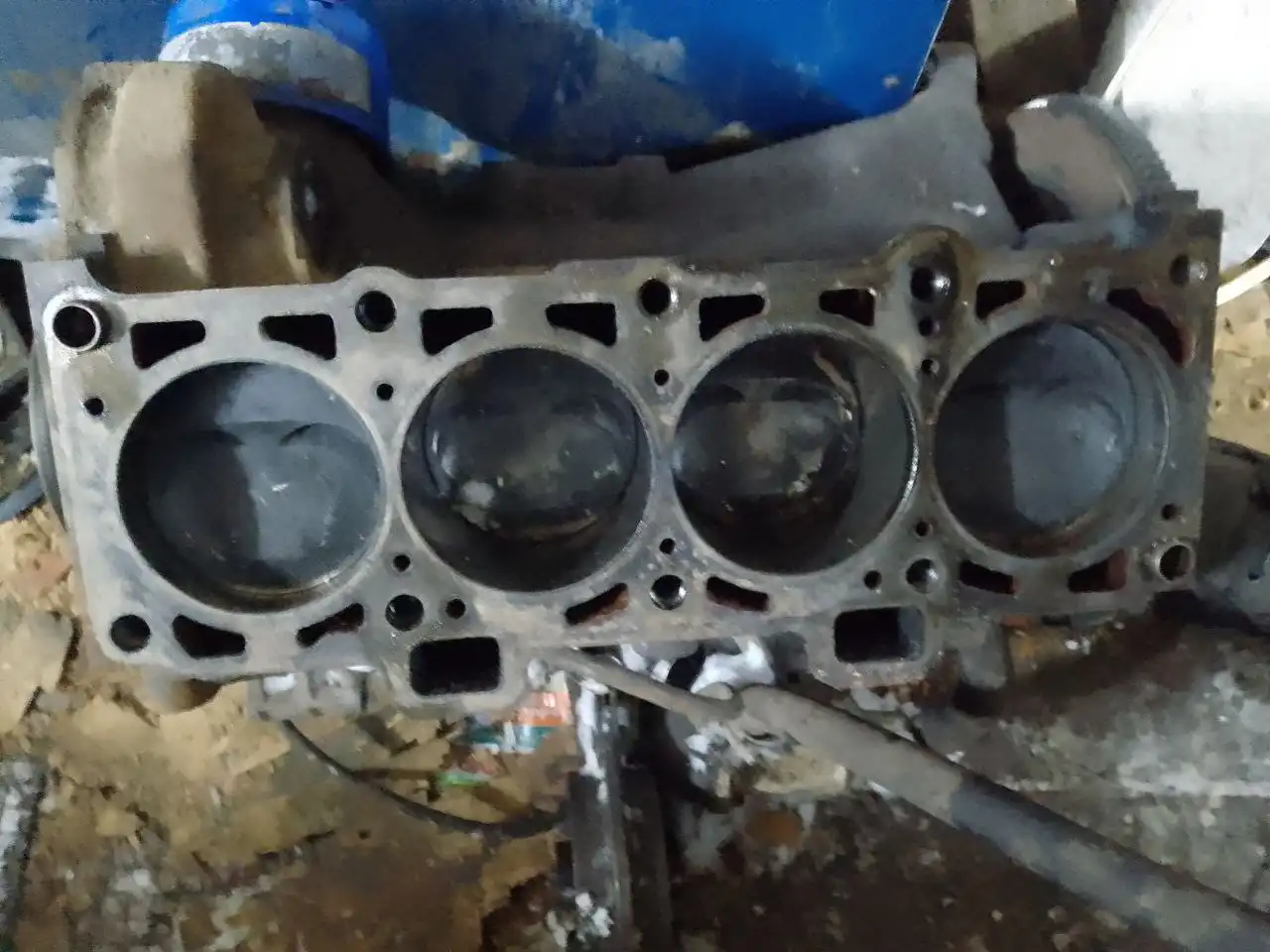 Продам мотор от ВАЗ 2109 с тягой - Запчасти (Авто) в Тюмень