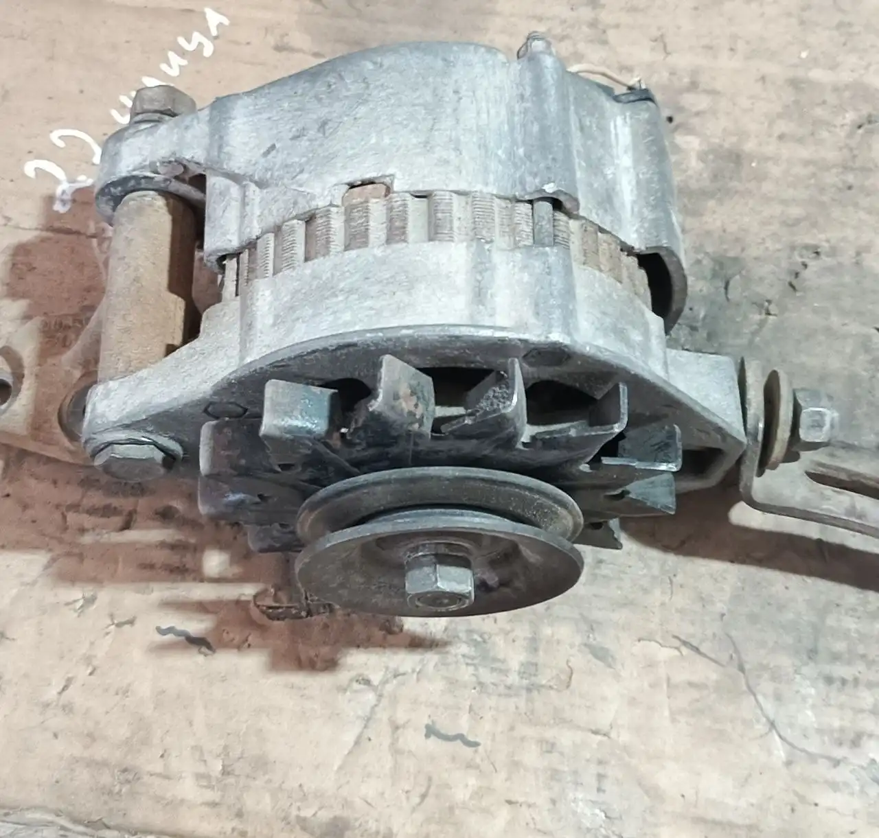 Продам генератор на Жигули - Генераторы (Запчасти) в Тюмень