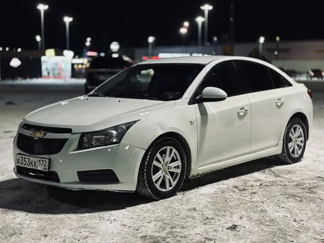 Продам Chevrolet Cruze 2011 года - Авто в Тюмень