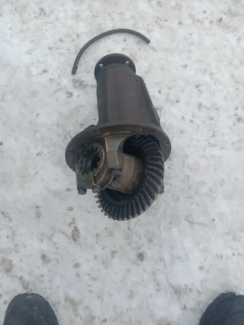 Продам редуктор на жигу - Разбор/Запчасти в Тюмень