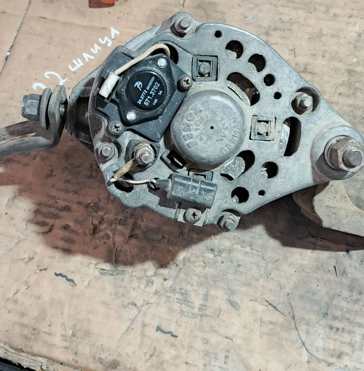 Продам генератор на Жигули - Генераторы (Запчасти) в Тюмень