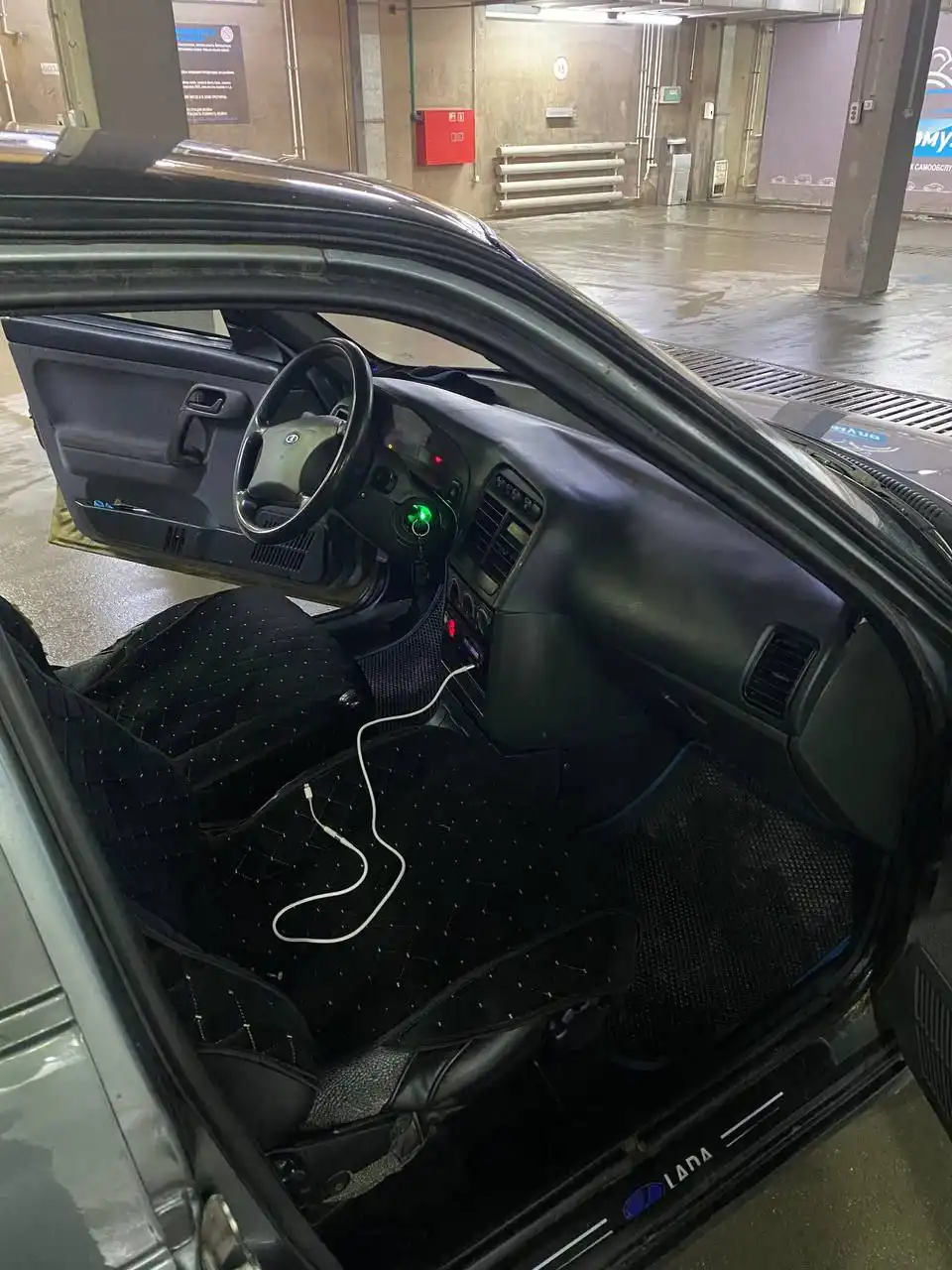 ВАЗ 2112 в хорошем состоянии с ГУР и ГБО - Легковые автомобили (Авто) в Тюмень