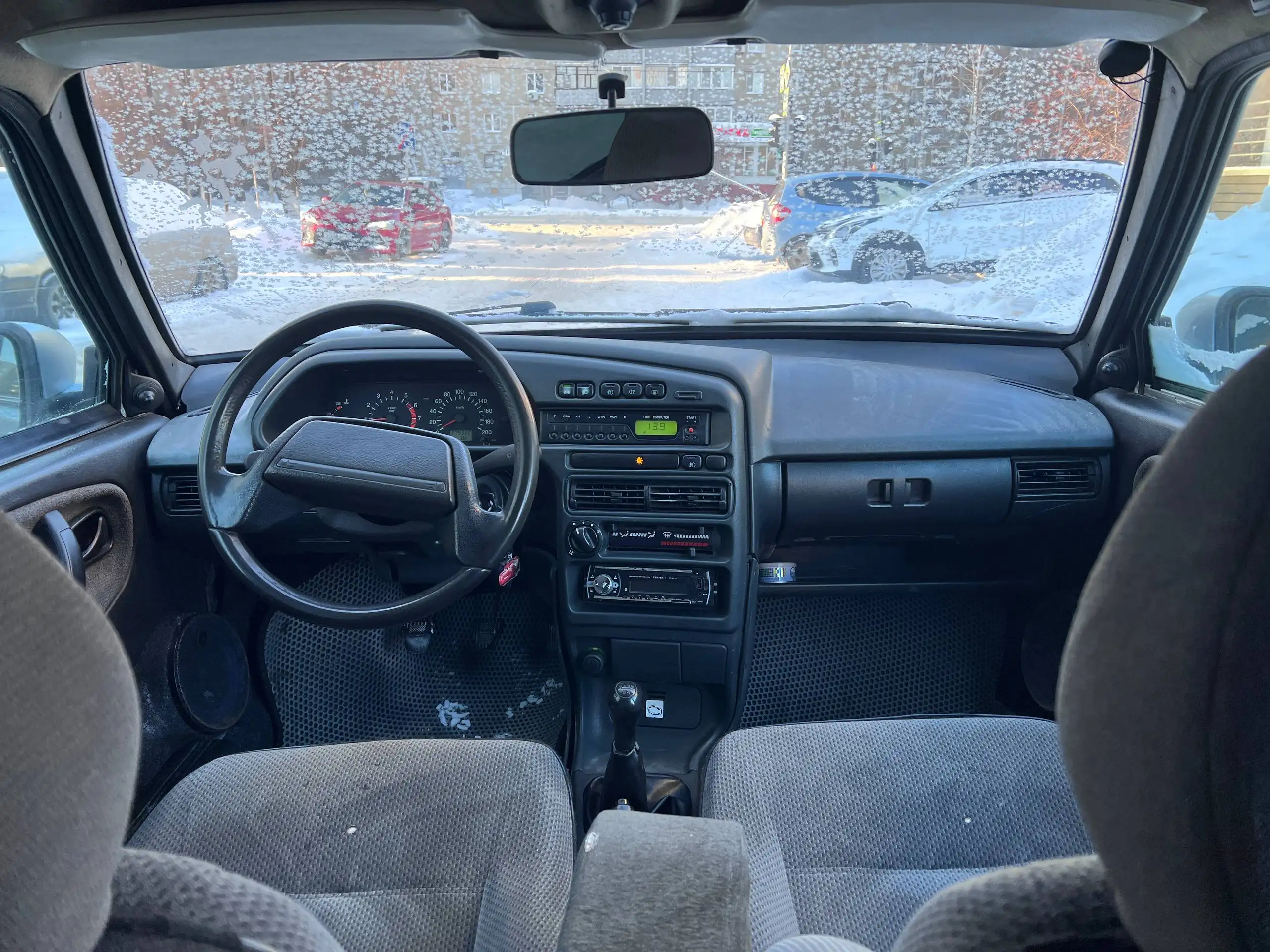 ВАЗ 2114 2009 года с хорошей автотекой и автозапуском - Легковые автомобили (Авто) в Тюмень