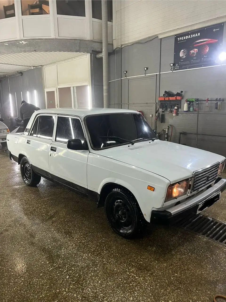 Продажа ВАЗ 2107 5-го года выпуска - Легковые автомобили (Авто) в Тюмень