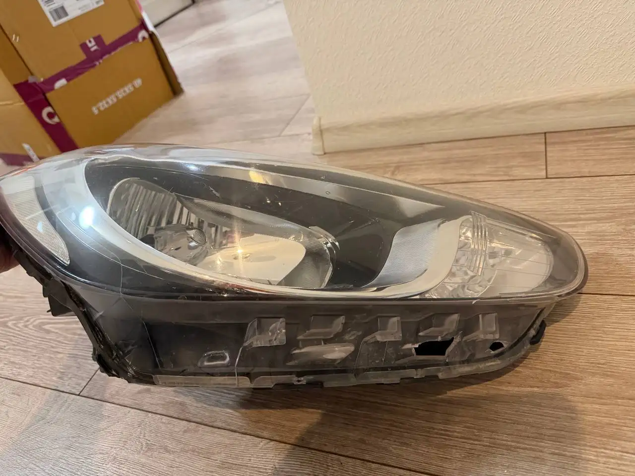 Фары передние и ПТФ Солярис 1 после аварии - Автосвет (Запчасти) в Тюмень