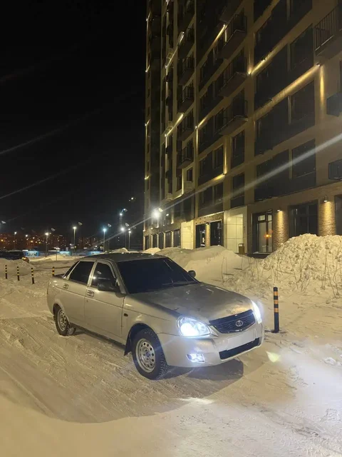 Продам автомобиль Volkswagen Touareg 2009 года - ВАЗ 21099 в Тюмень