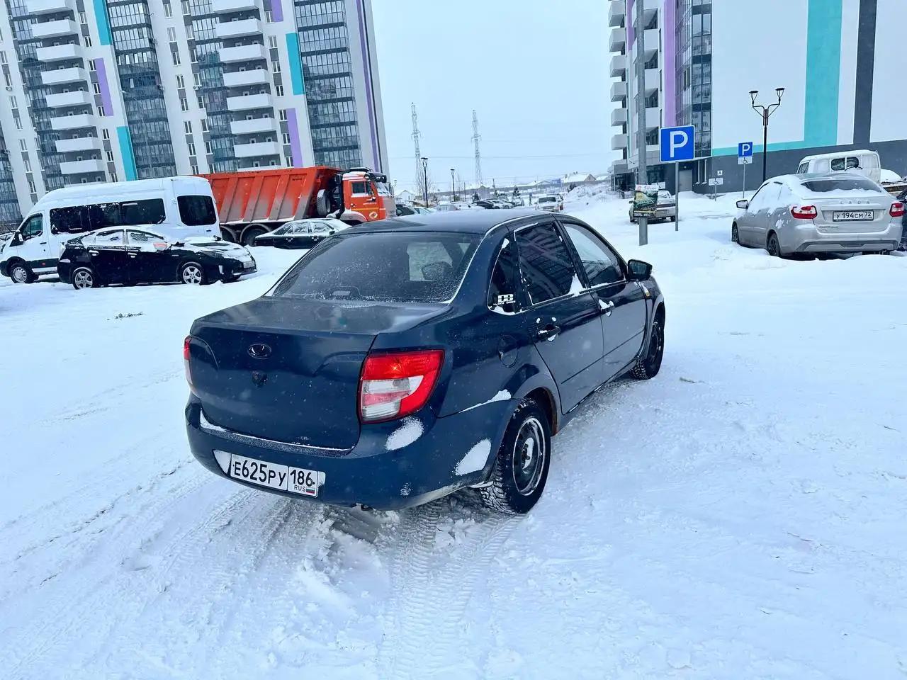 Продается Лада Гранта после ДТП с дефектами - Авто в Тюмень