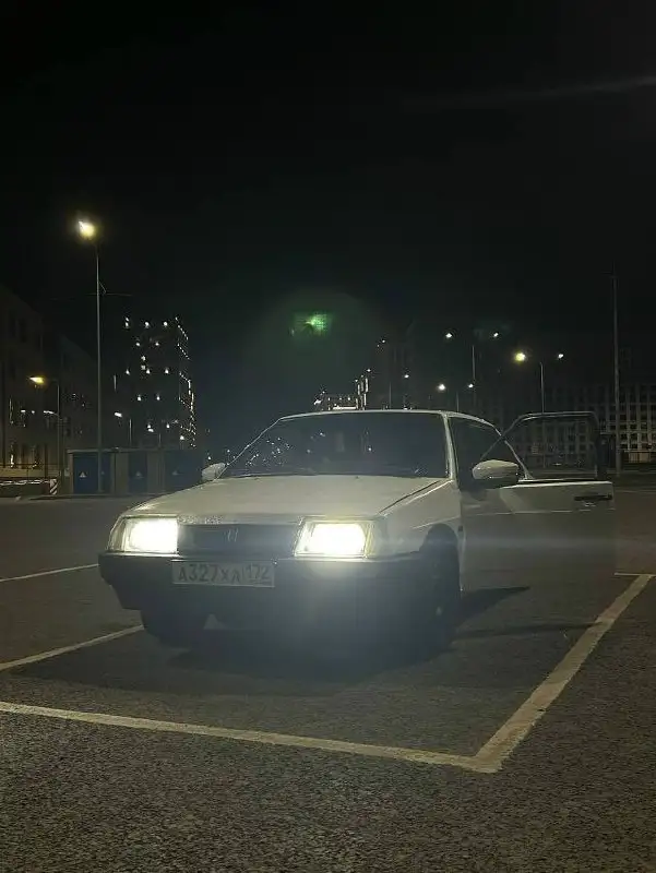 Продажа 9 колес с летними и зимними шинами - Колеса и шины (Запчасти) в Тюмень