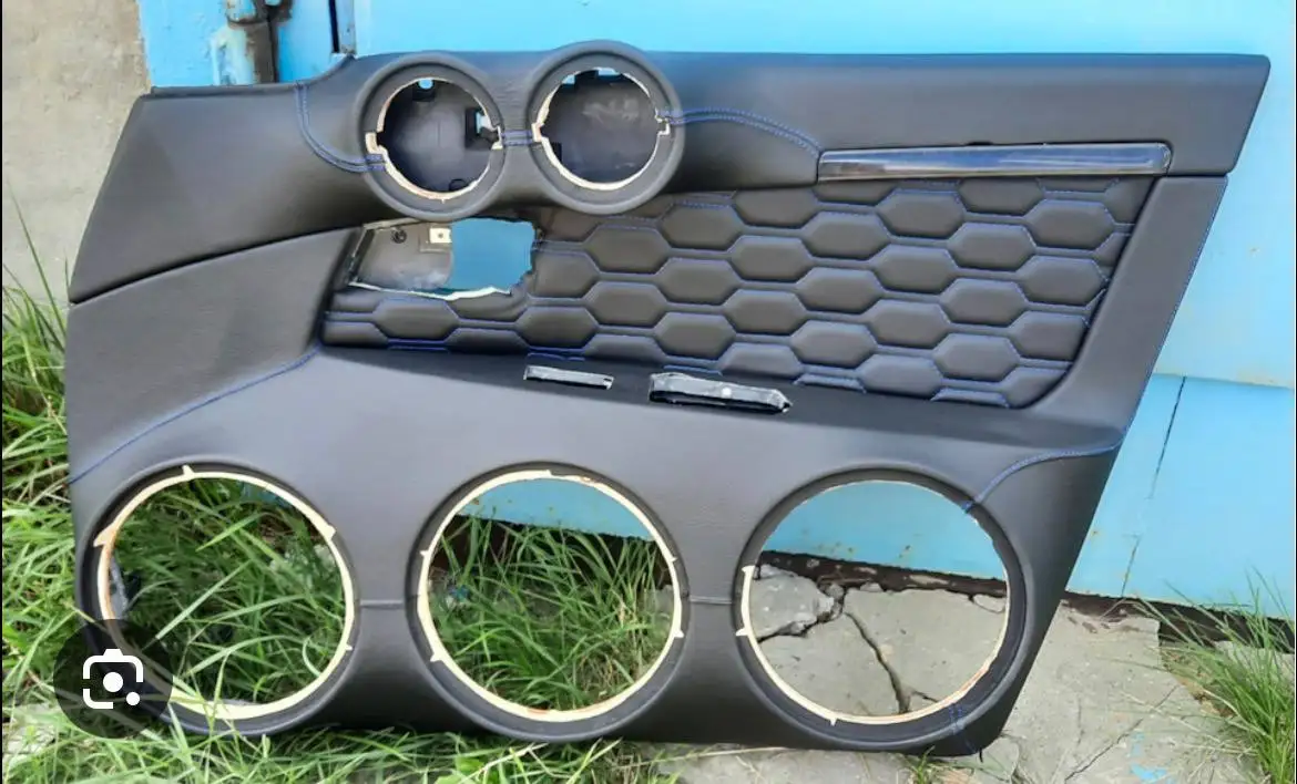 Дверные карты на Приору - Запчасти (Авто) в Тюмень