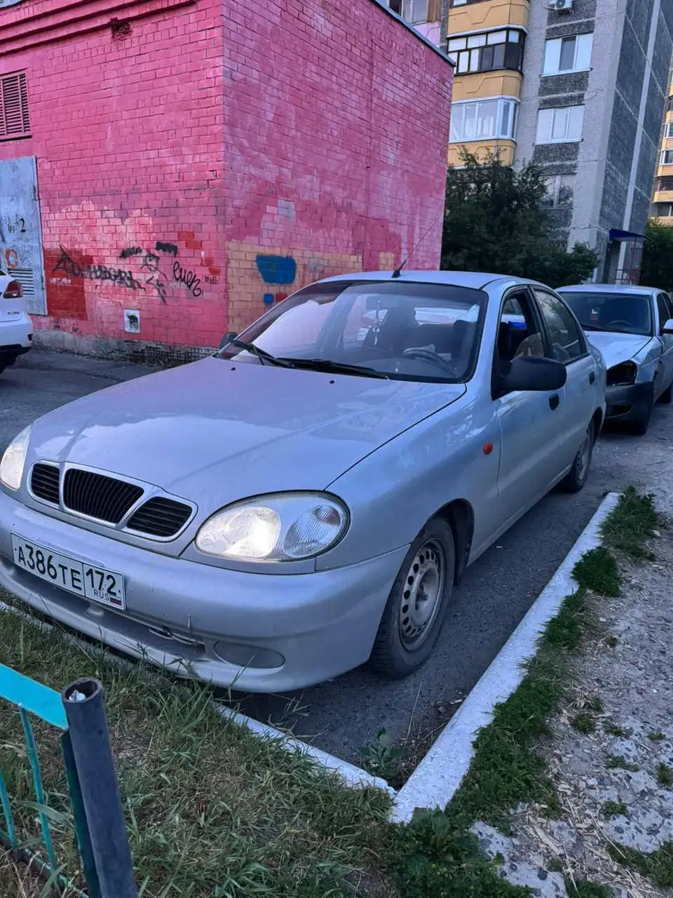 Автомобиль 130 11 года с идеальным мотором и коробкой - Авто в Тюмень