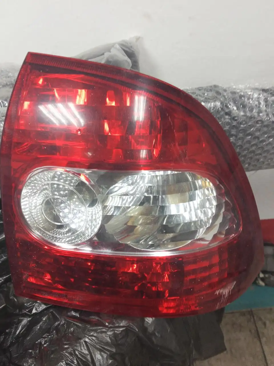 Запчасти для автомобиля: фары, бампер, генератор - Автозапчасти (Запчасти) в Тюмень