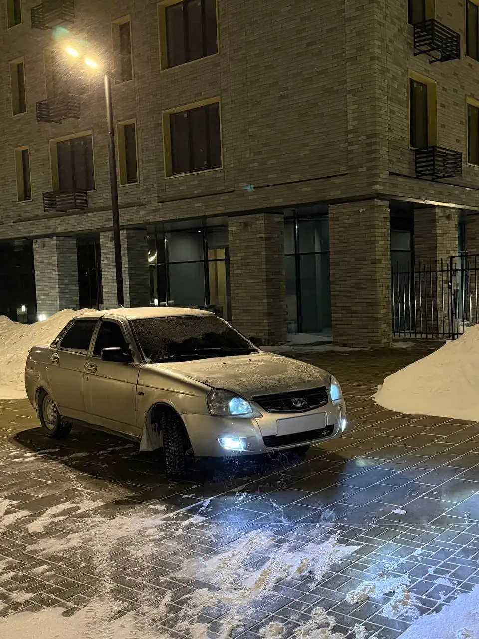 Продам Lada Priora хорошей комплектации - Легковые автомобили (Авто) в Тюмень