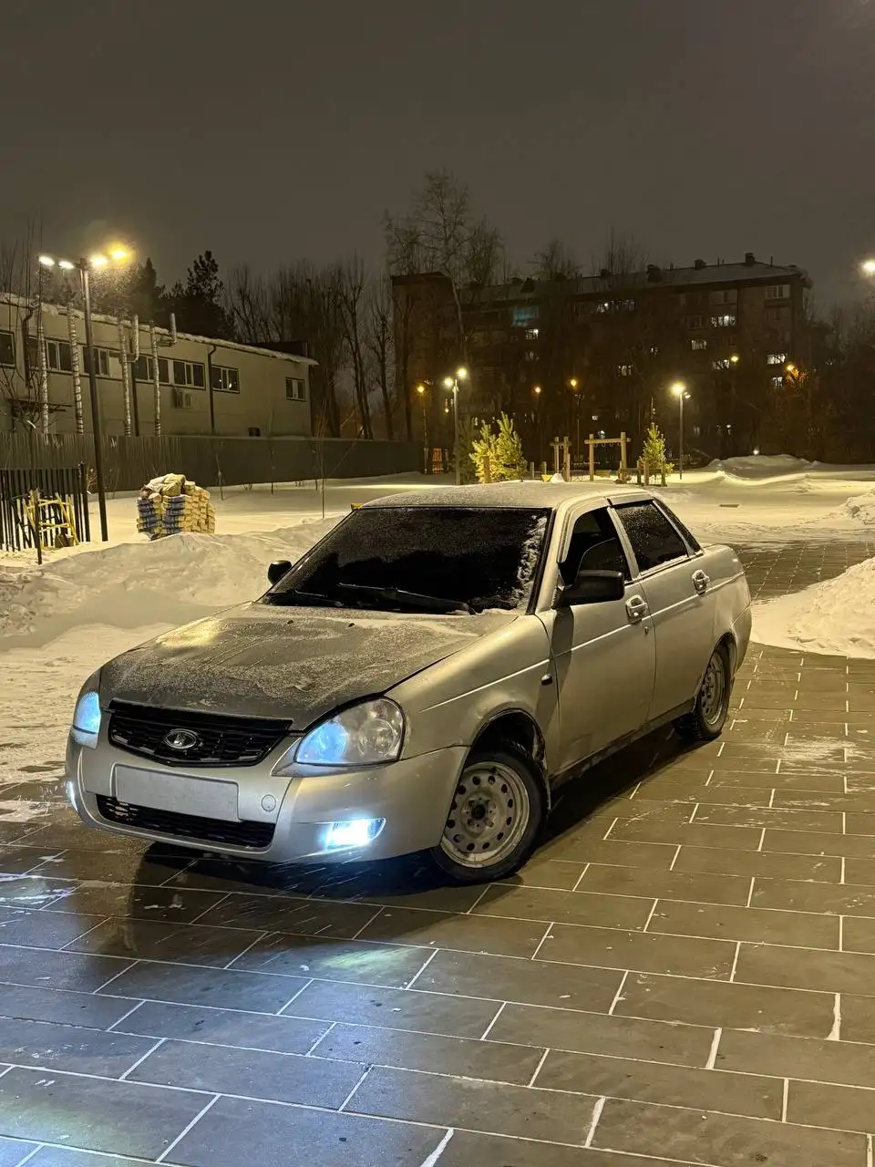 Продам Lada Priora хорошей комплектации - Легковые автомобили (Авто) в Тюмень