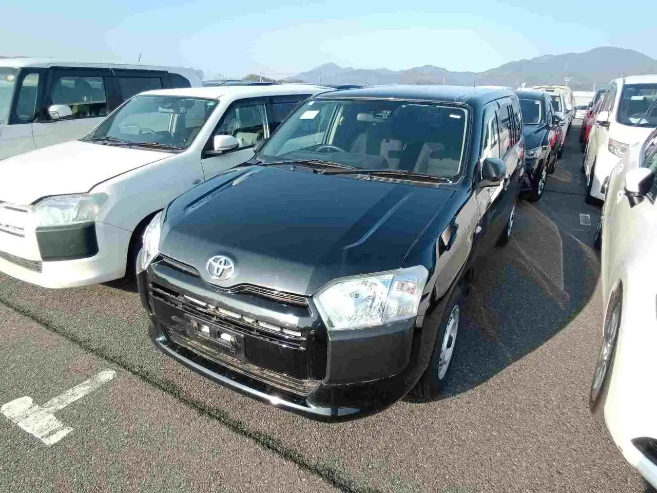 Продажа Toyota Probox 2022 года в Хабаровске - Легковые автомобили (Авто) в Хабаровск