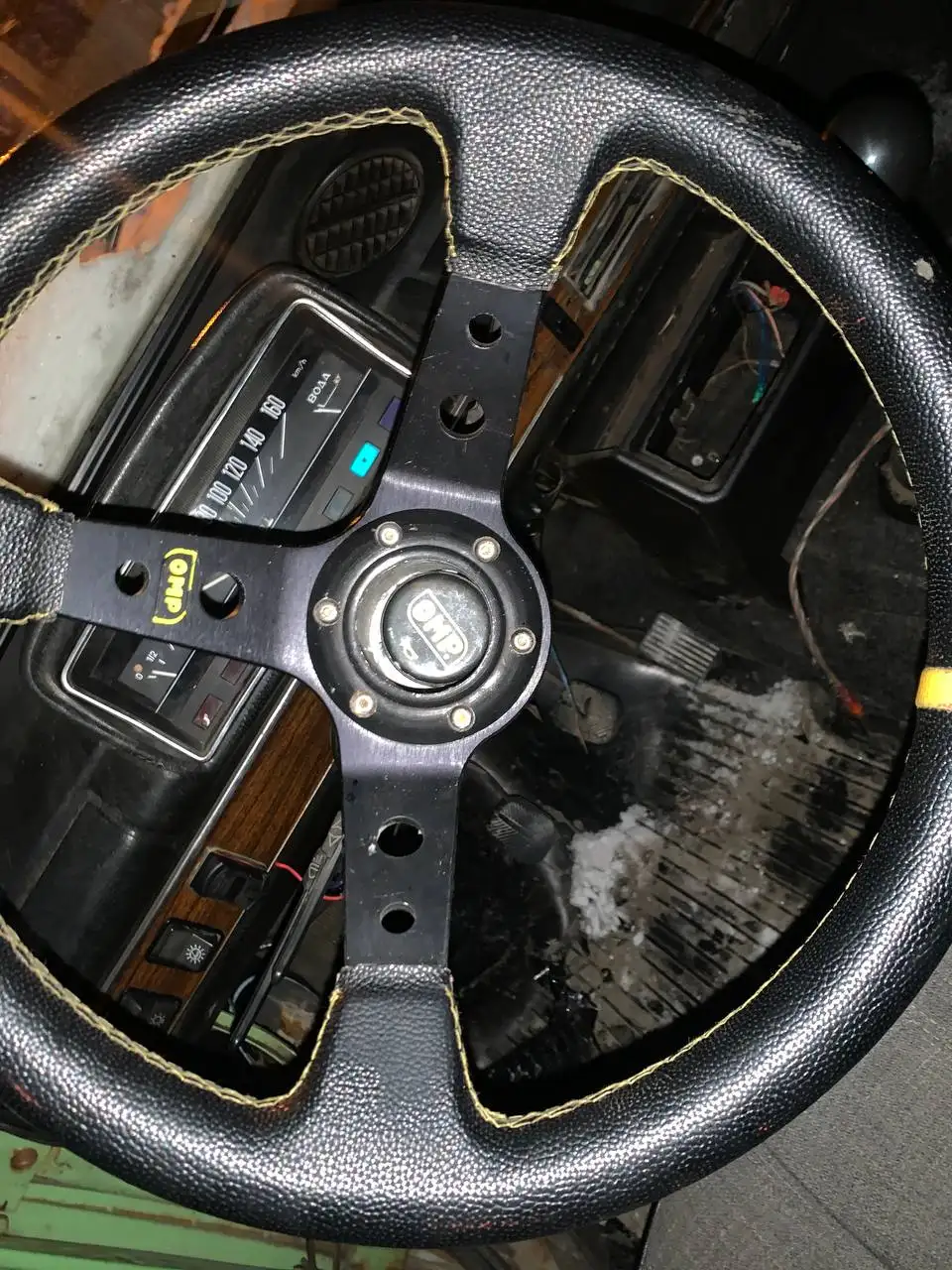 Продажа автозапчастей - Запчасти в Тюмень