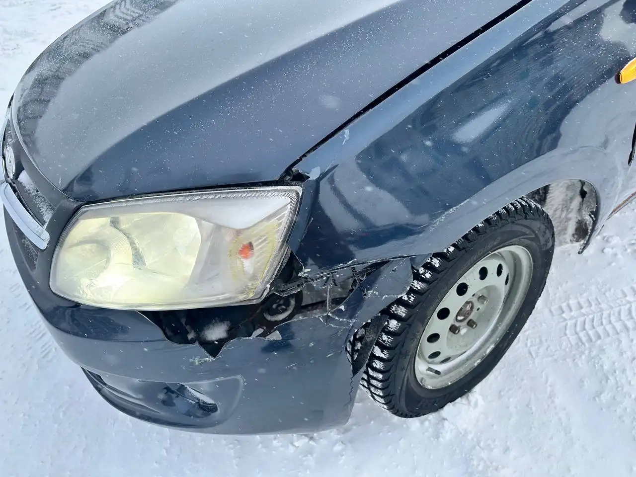 Смартфон Samsung Galaxy S3 2012 года - Смартфоны (Электроника) в Тюмень