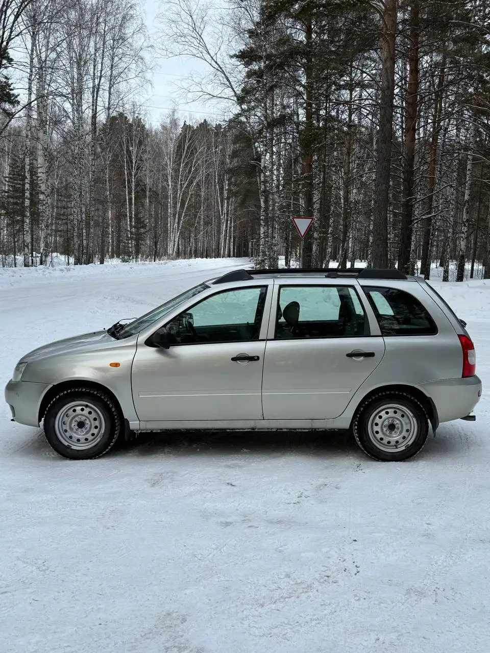 Продажа Лада Калина 2010 года - Легковые автомобили (Авто) в Тюмень